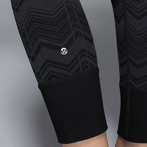 lululemon - Ebb To Street Pant Black Chevron - 8