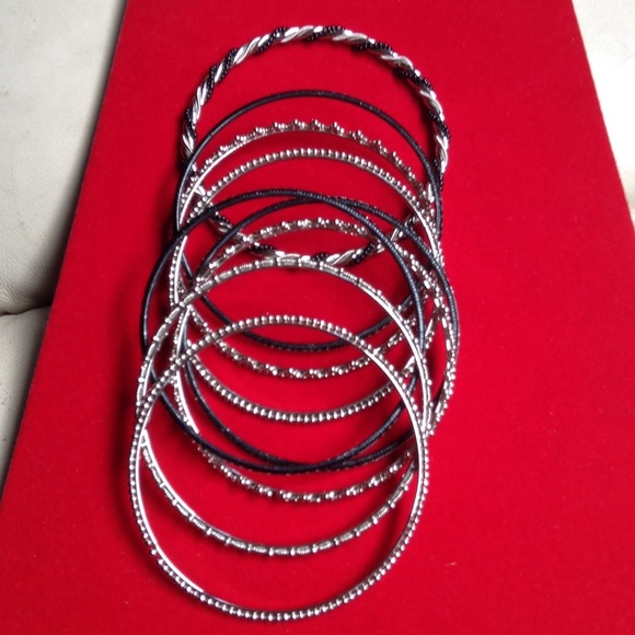 Extra large bangles - Picture 1 of 3