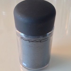 MAC Pigments On hold for @ashlee_ann