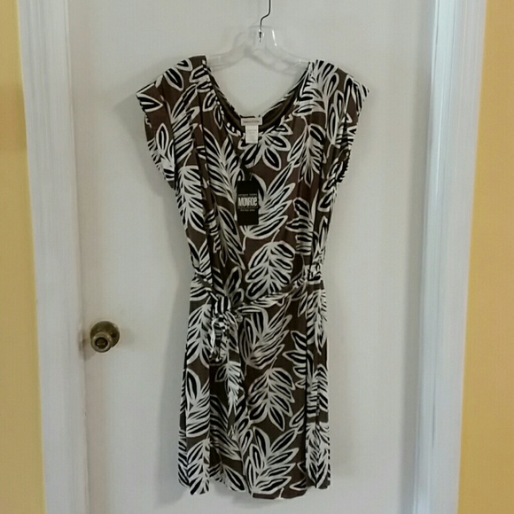 Cap sleeve print dress
