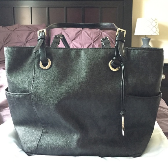 MICHAEL Michael Kors Signature Tote
