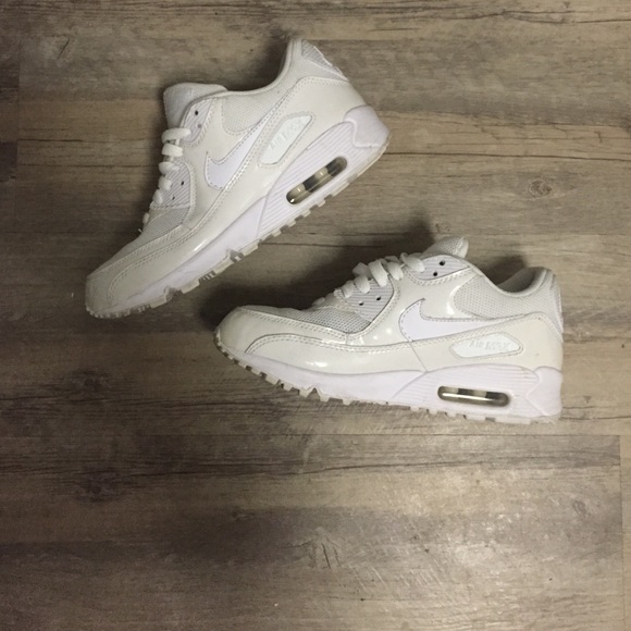 Nike Air Max shoes!!