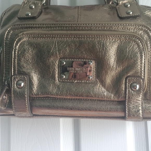 Purse - Picture 3 of 3