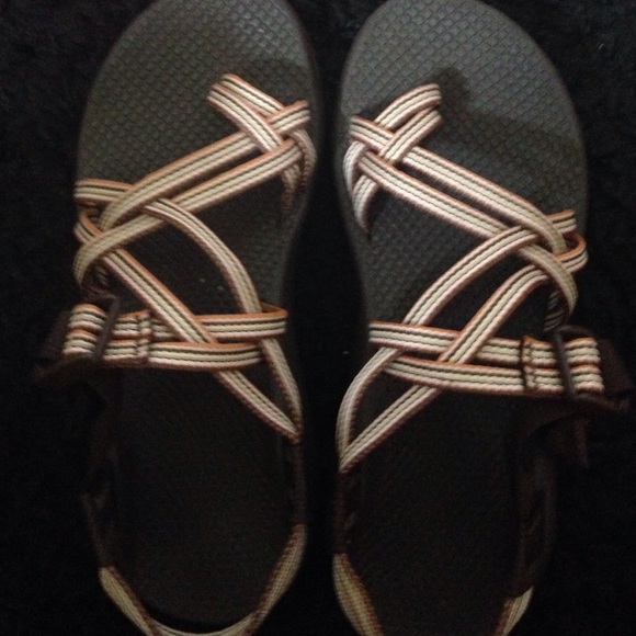 Chacos size 7
