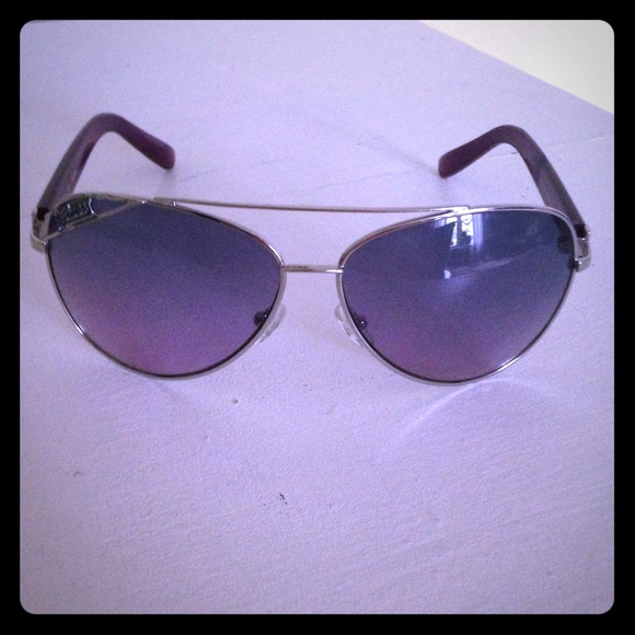 GUESS Aviator Sunglasses