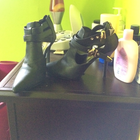 Heels - worn only once