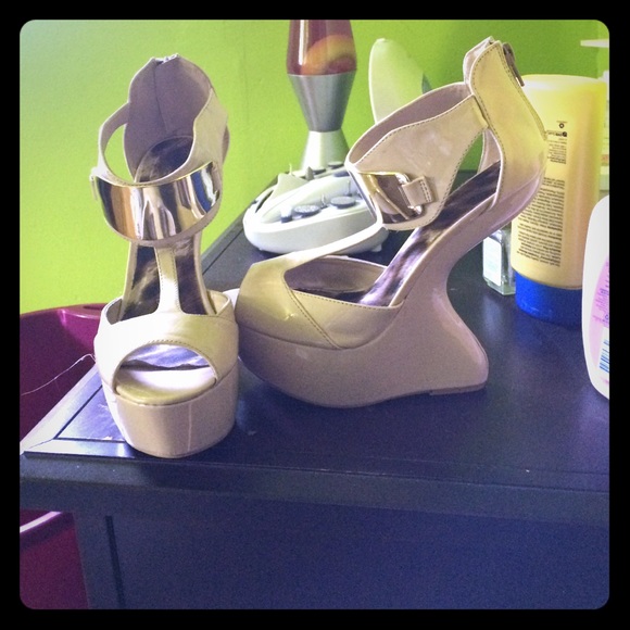 Gravity Heels - worn only once