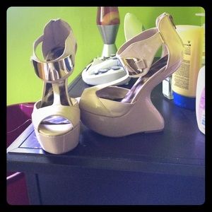 Gravity Heels - worn only once