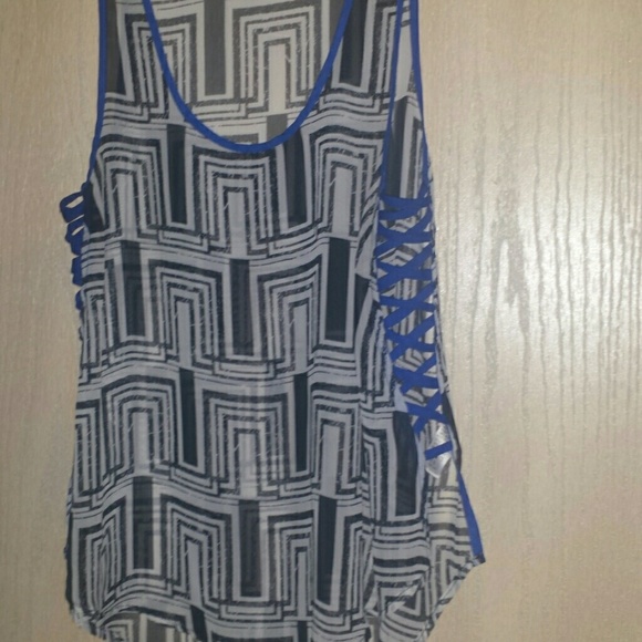 Sheer High Low Blouse - Picture 1 of 3