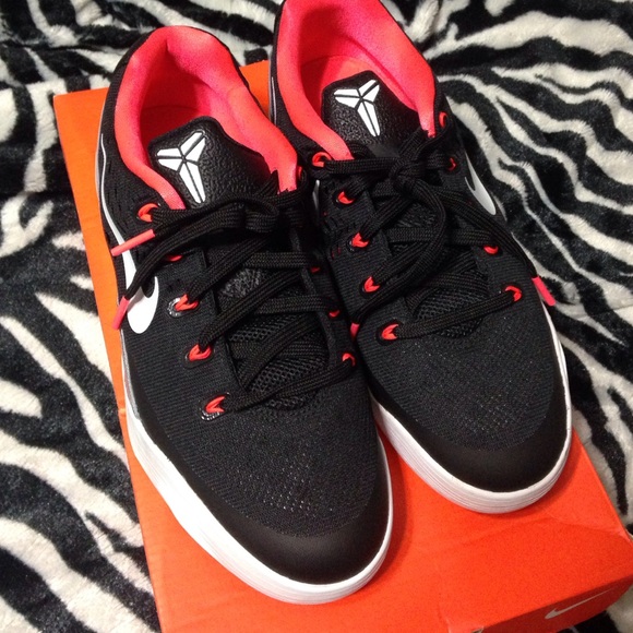 Nike Kobes. Offers accepted
