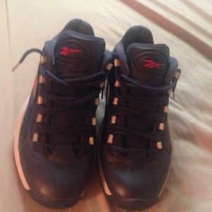 Reebok questions 30$ or trade for basketball shoes