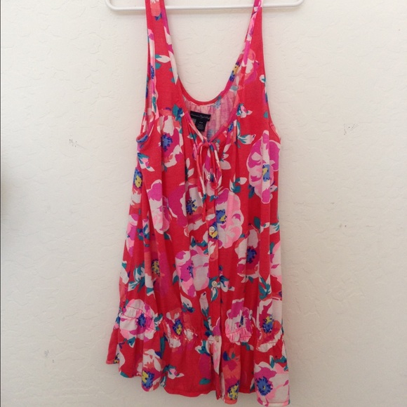 American Eagle Floral Top