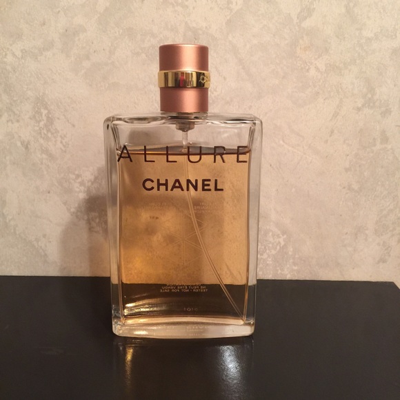 Chanel Allure perfume