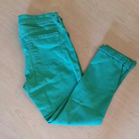 Ankle Cuffed Kelly Green Denim