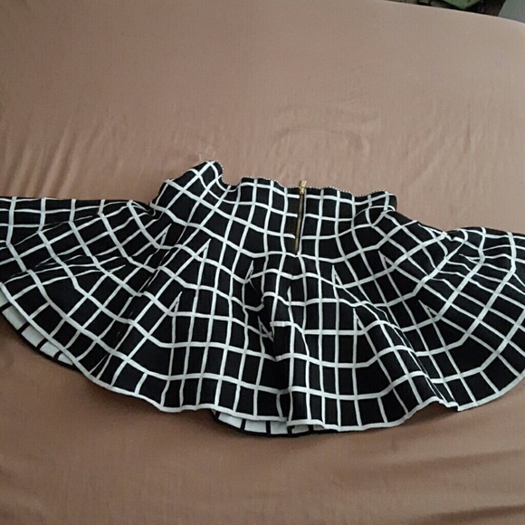 Kontrol skater skirt - Picture 2 of 4