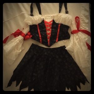 Short sexy pirate costume