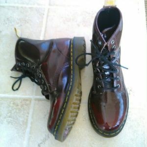 CHERRY VEGAN DOC MARTENS