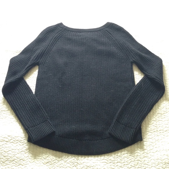 🎉HOST PICK🎉 NWT | •GAP High-Low Sweater• - Picture 2 of 4
