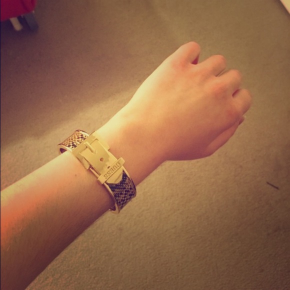 Guess buckle bracelet