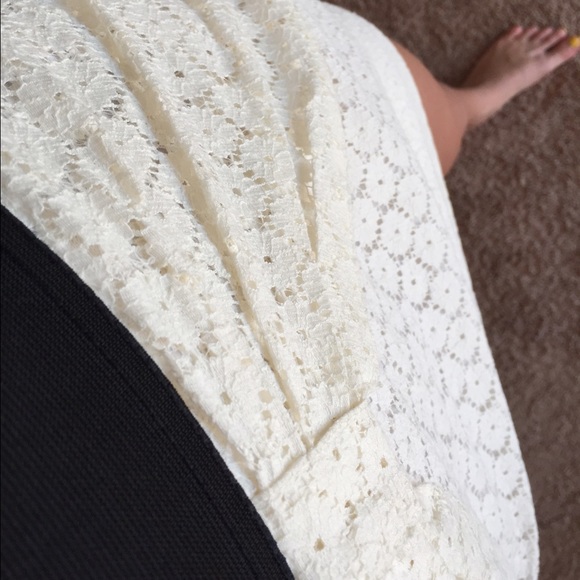 Skirt sold - Picture 2 of 3