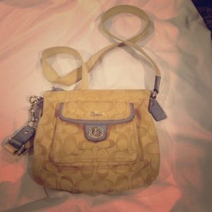 Authentic Coach crossbody!