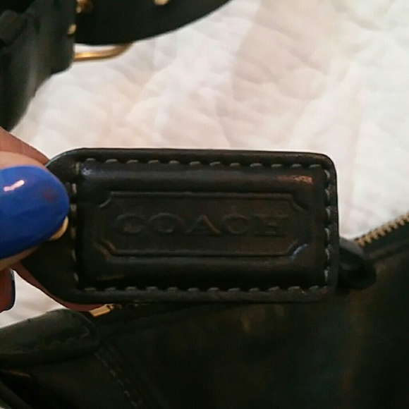 Black coach handbag - Picture 2 of 3