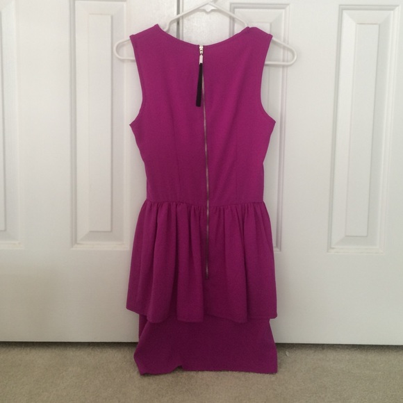 Fushcia business dress - Picture 2 of 5