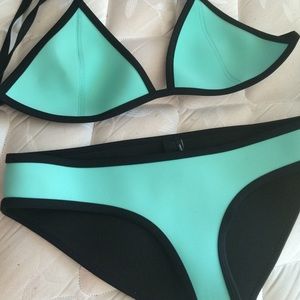 triangl bikini