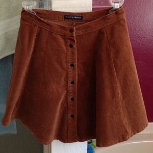 Brandy Melville skirt