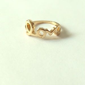 Gold LOVE midi ring