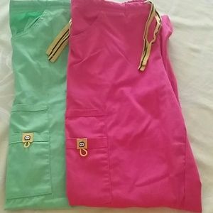 Wonder Wink Scrub Pants (SMALL)