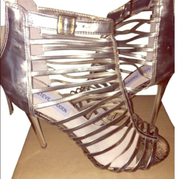 Gold Steve Madden Sandals