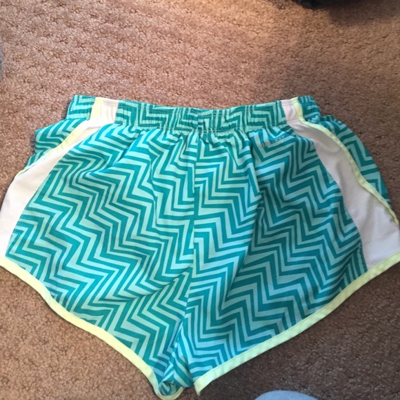Nike Dri fit shorts - Picture 2 of 2