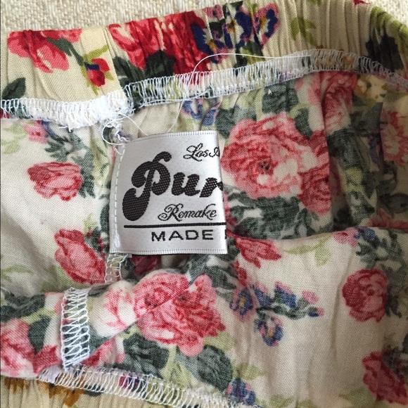 Floral shorts - Picture 2 of 3