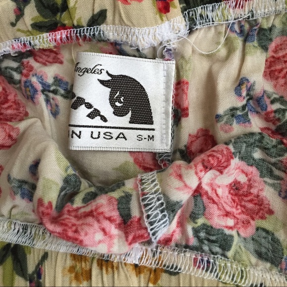 Floral shorts - Picture 3 of 3