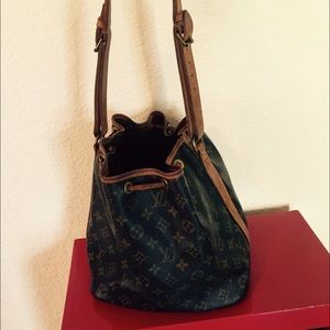 Louis Vuitton Vintage Bucket Bag