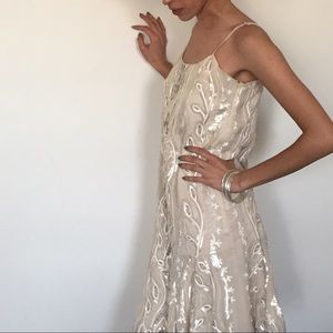 🚫SOLD🚫 Needle & Thread Chalk Lace Peplum Dress