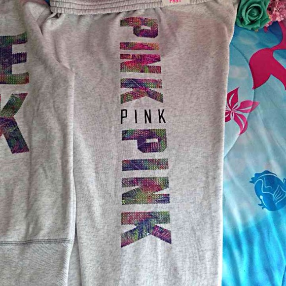 ××SOLD××Victorias Secret Pink Tropical Bling Set - Picture 3 of 4