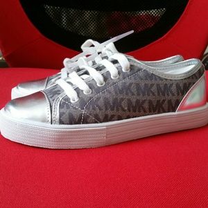 SOLD* SOLD MICHAEL KORS SILVER  SNEAKERS SIZE 1