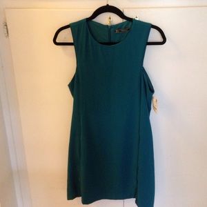 Brand new with tags Zara dress with pockets !