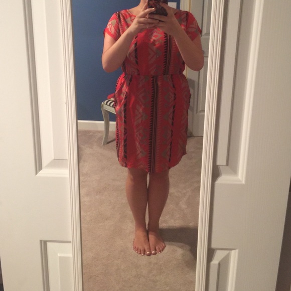 Tribal dress in great condition - Picture 4 of 4