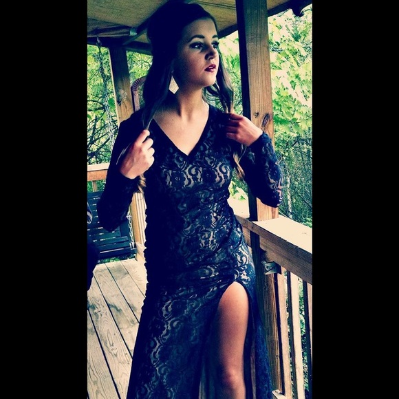 •SOLD• Black Lace and Tan Prom Dress - Picture 3 of 5