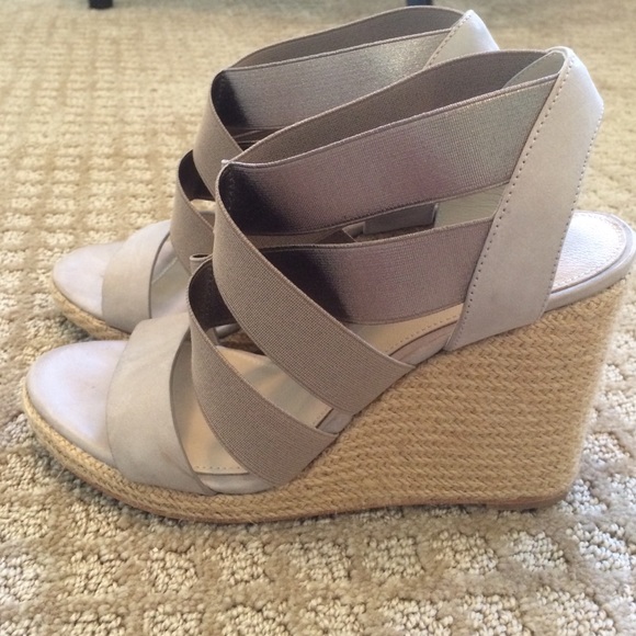 Tahari Shoes - Tahari Espadrilles