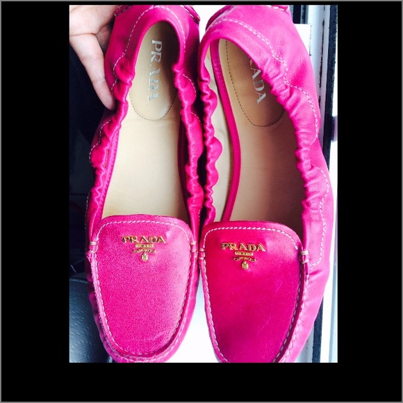 Additional photos for Prada listing @elyce773