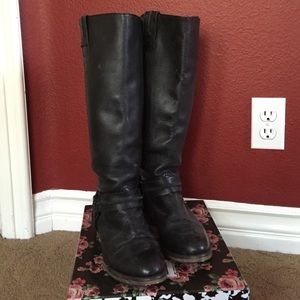 Steve Madden boots