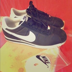 Nike Cortez Basic Nylon Sneakers