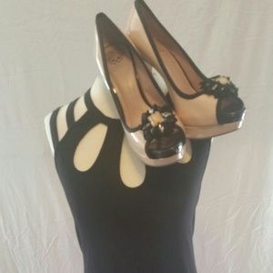 Black Form-fitting Dress