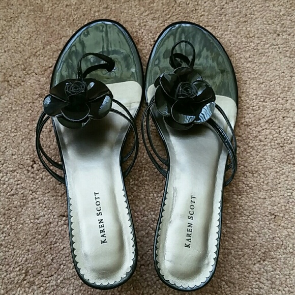Karen Scoot sandals size 7.5