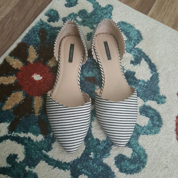 Pin stripped flats
