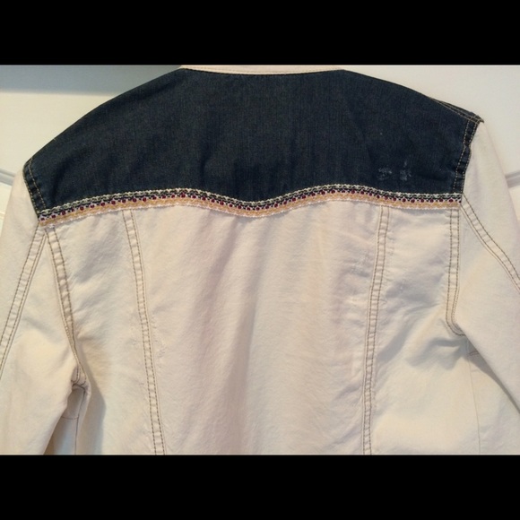 Zara Button Down - Picture 3 of 3
